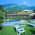 Edy 3* Tremezzo